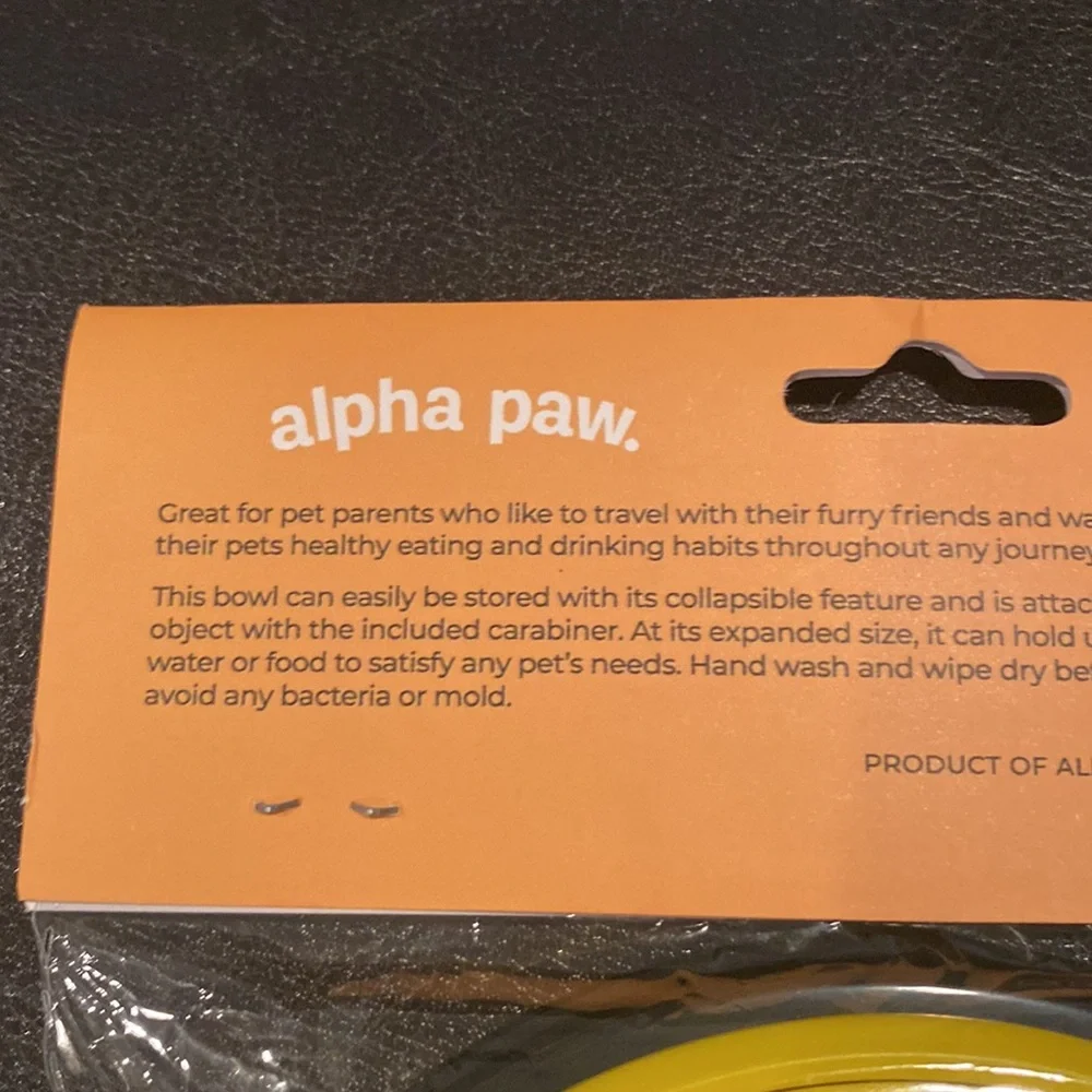 NWT Alpha Paw Yellow Collapsible Bowl For Pets 12 fl oz